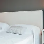 Rua Peregrino 4*
